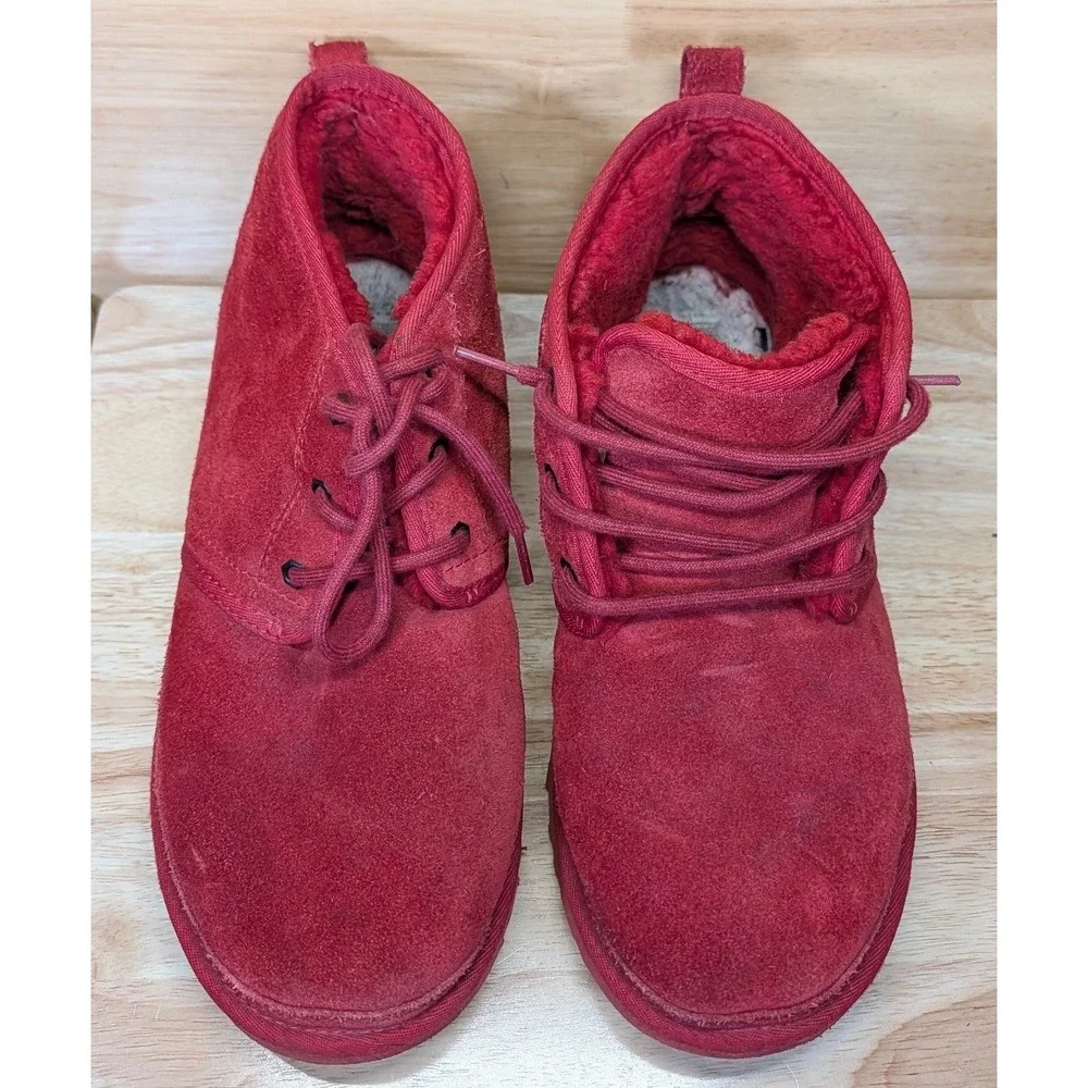 UGG Neumel Red Suede Lace Up Chukka Boots Mens 10 S/N 3236